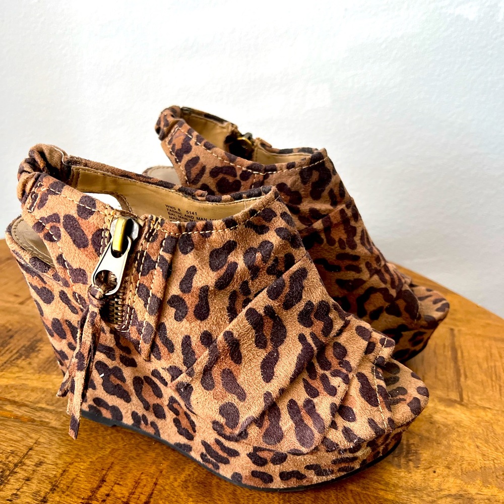 Leopard print